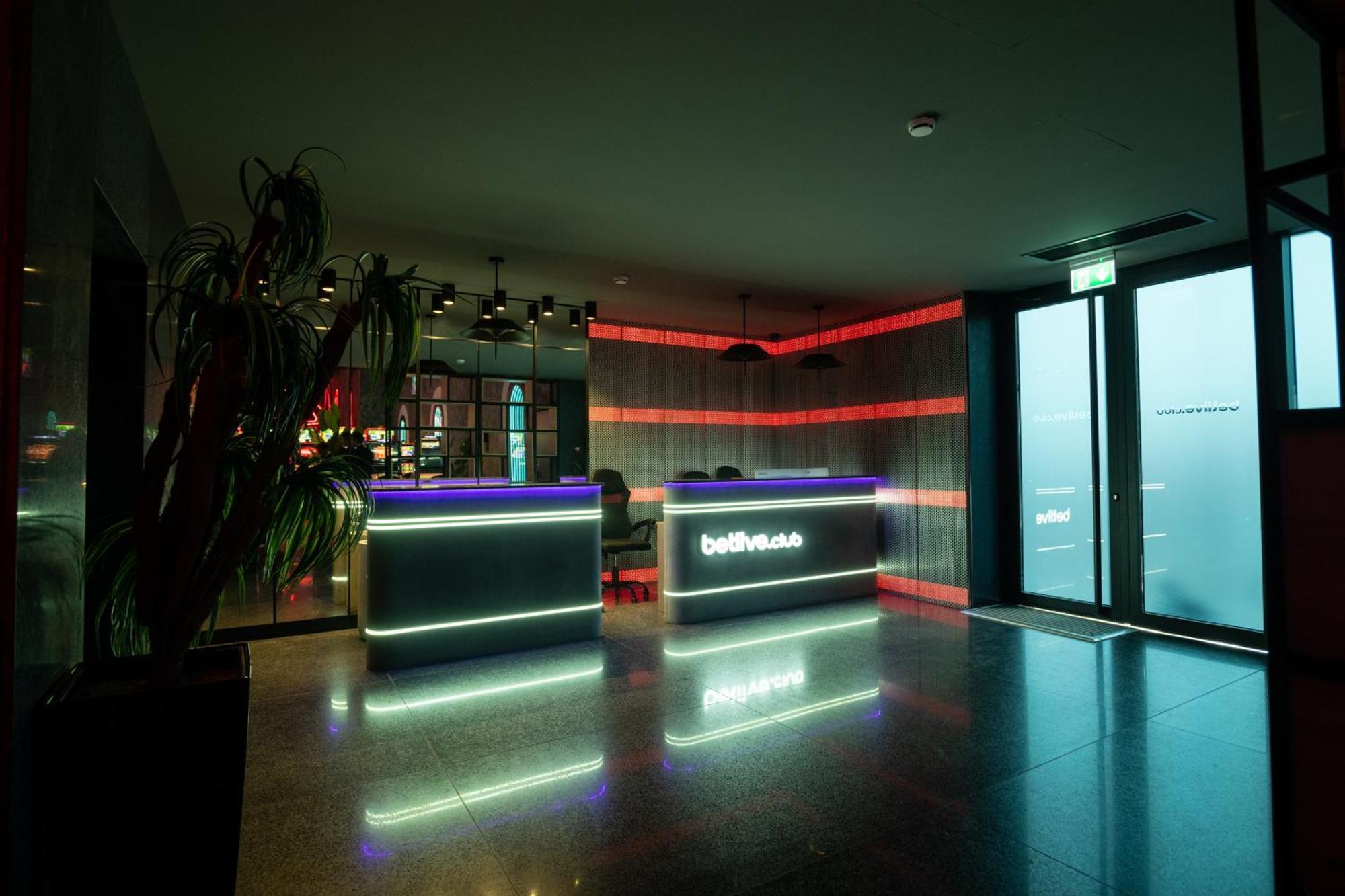Bet25 Hotel Batumi Exterior foto