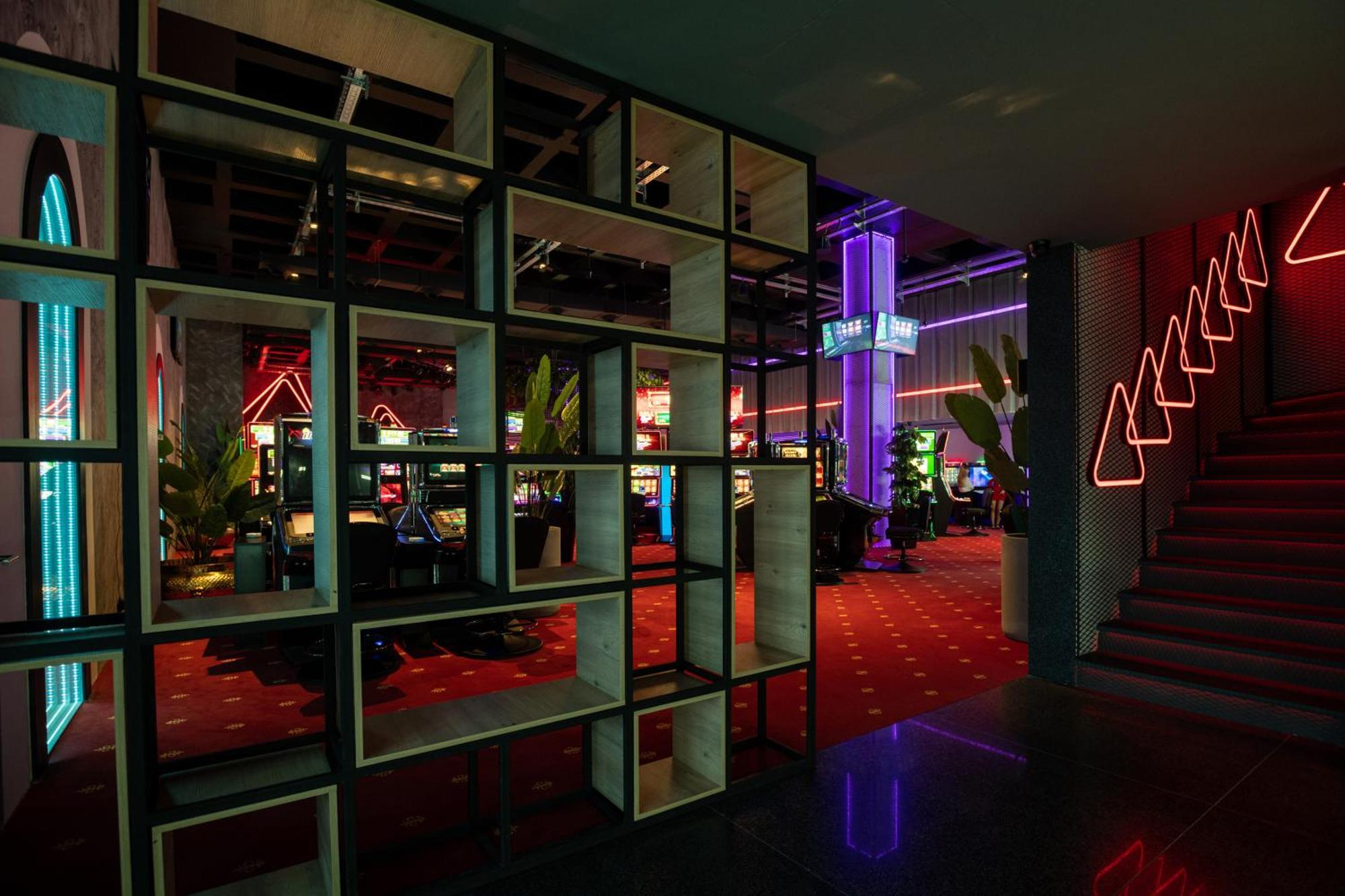 Bet25 Hotel Batumi Exterior foto